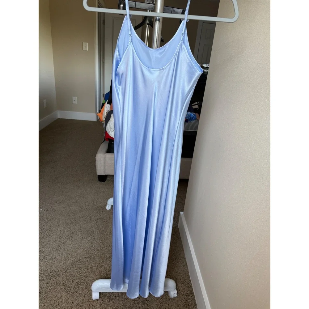 Jones New York Robe & Nightgown Blue Satin Long Maxi Size S
